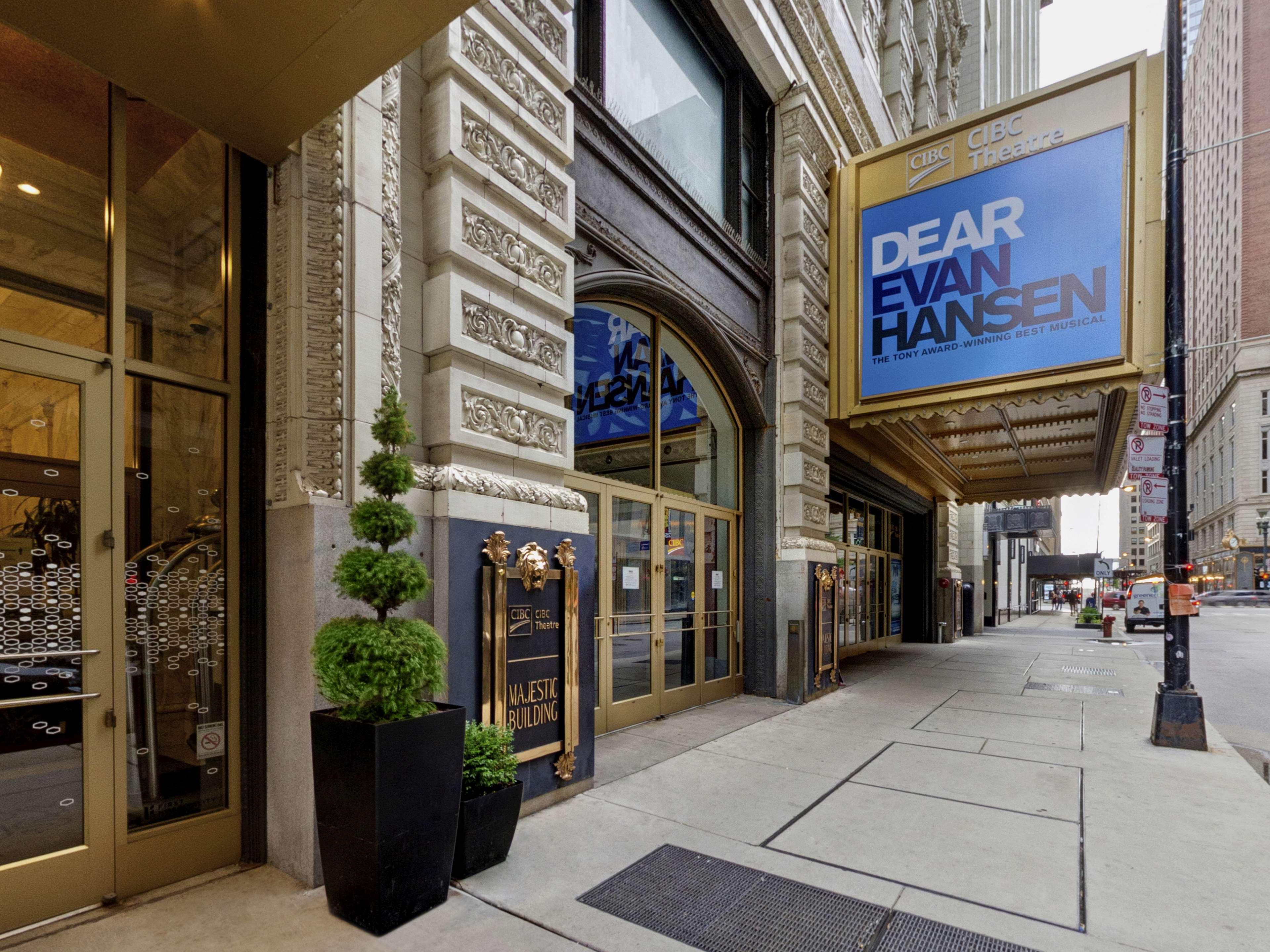 Hampton Inn Majestic Chicago Theatre District Exterior foto