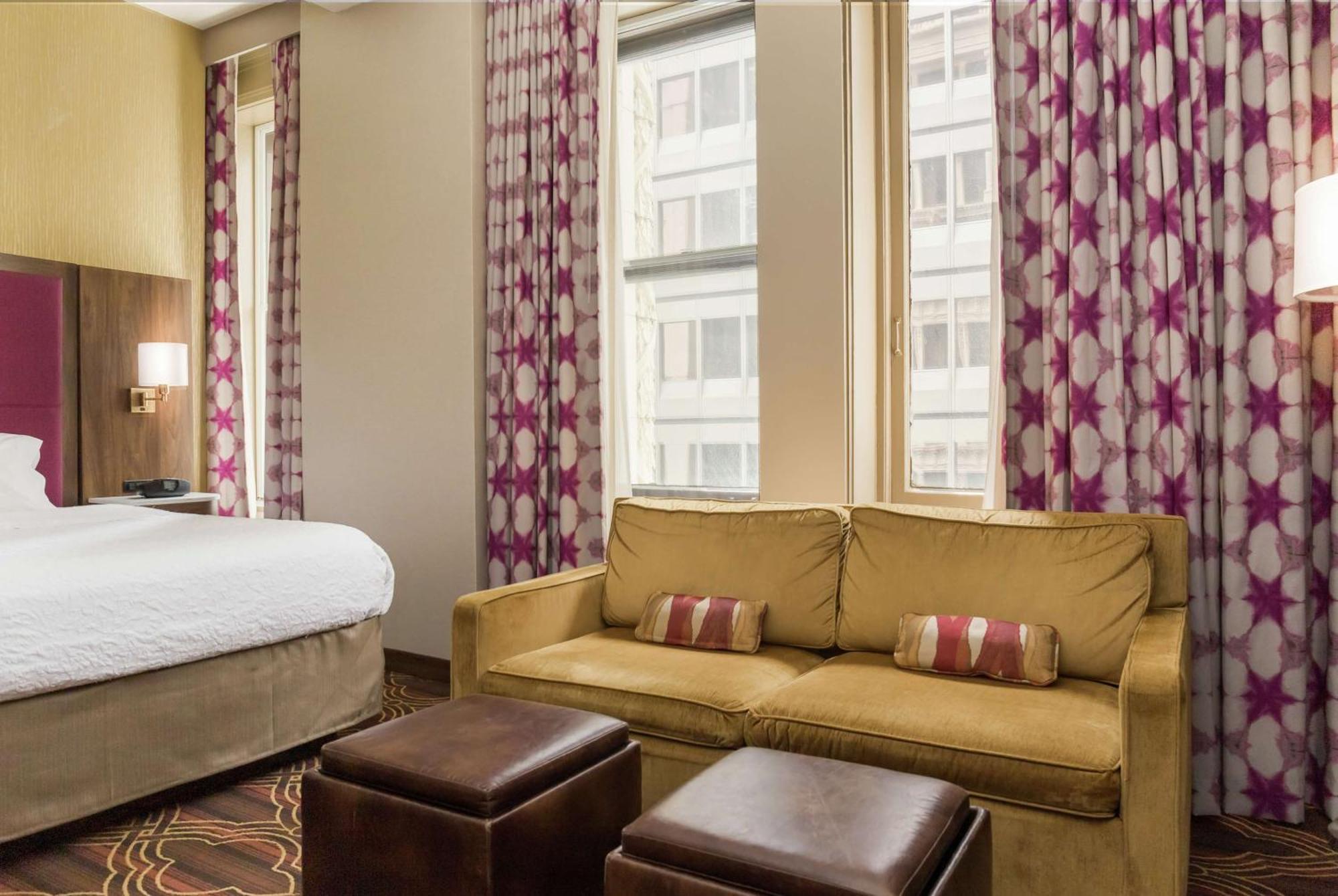 Hampton Inn Majestic Chicago Theatre District Exterior foto