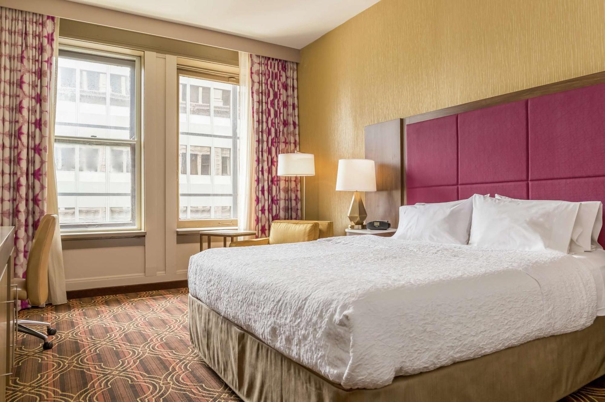 Hampton Inn Majestic Chicago Theatre District Exterior foto