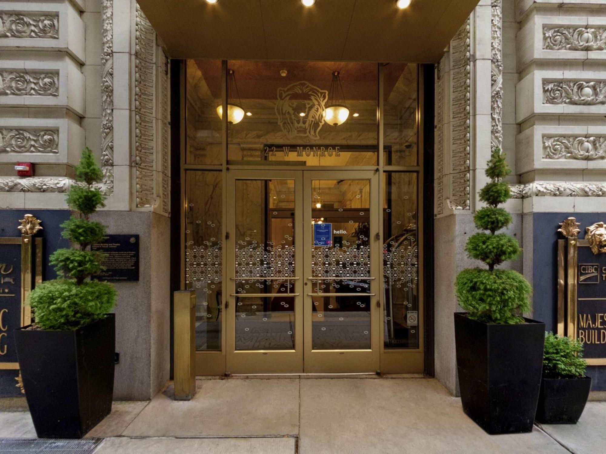Hampton Inn Majestic Chicago Theatre District Exterior foto